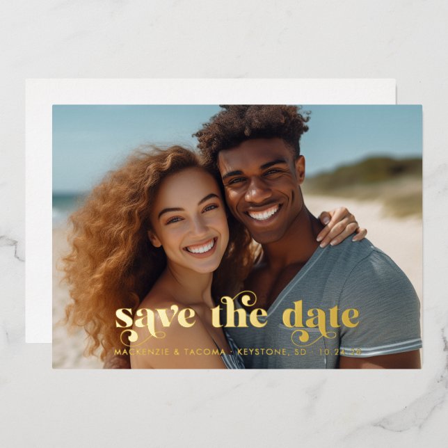 Modernes Typografie-Foto Save the Date Folieneinladung (Vorderseite/Rückseite)