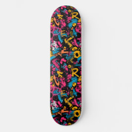 Modernes Urban Graffiti Grunge Muster Skateboard