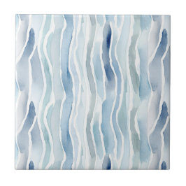 Modernes Watercolor Blau- und Weißstreifenmuster Fliese