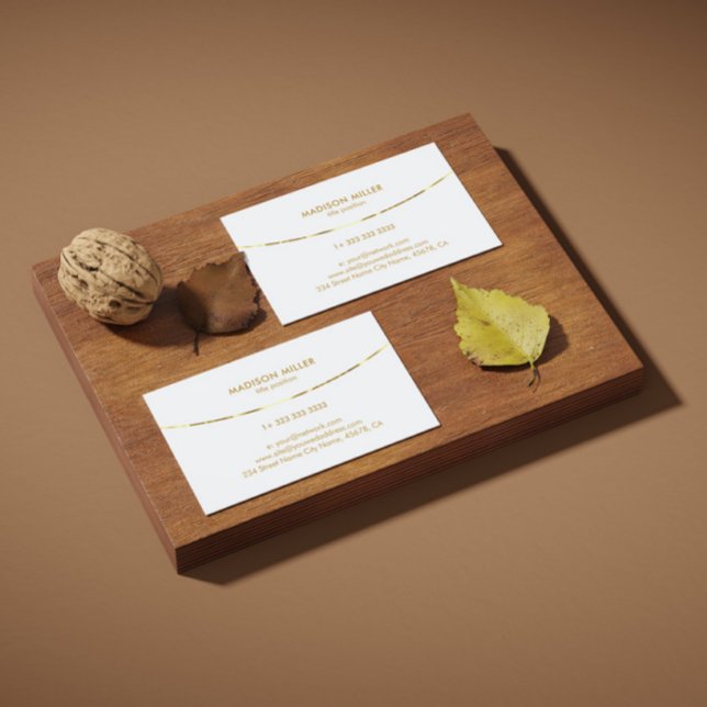 Modernes weißes Streifen Visitenkarte (Von Creator hochgeladen)