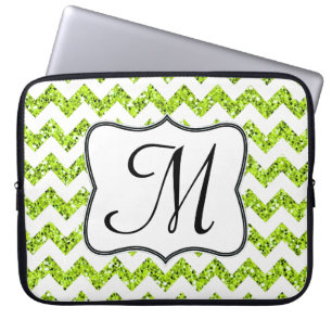 Modernes Zickzack Monogramm, glänzend, 15" Laptopschutzhülle