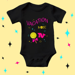 Modus "Ein" Baby Strampler