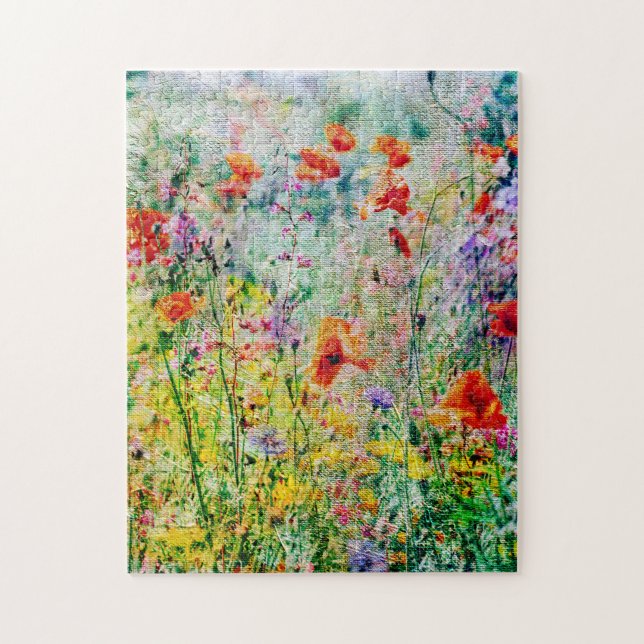 Mohnblumen in der Wiese Niedliche Naturlandschaft (Vertikal)