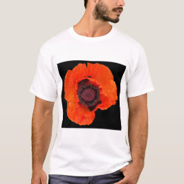 Mohnblüte nach dem Regen T-Shirt