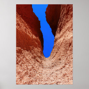 Mojave Canyon – Vertikaler Wüstenhimmel Poster