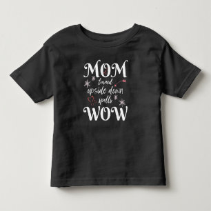 MOM auf den Kopf gestellt buchstabiert WOW Muttert Kleinkind T-shirt