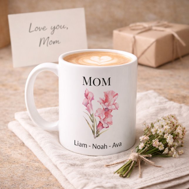 Mom August Birth Flower with Kids Names Kaffeetasse (Von Creator hochgeladen)