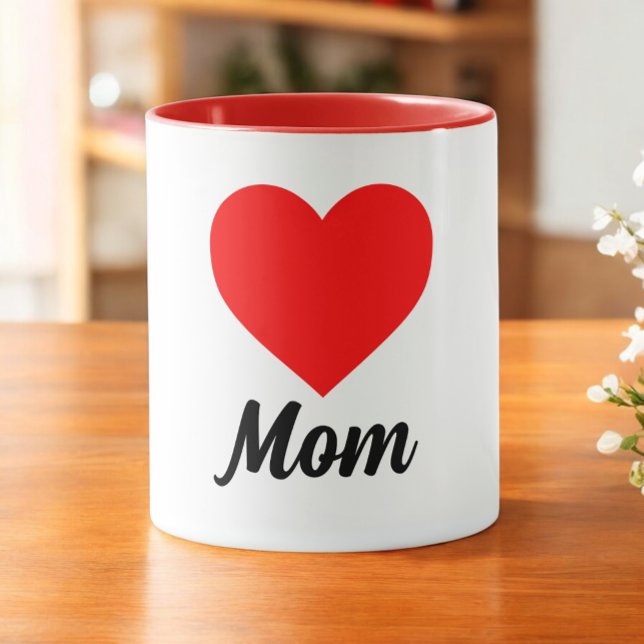 Mom - Classic Red Heart Typography Tasse (Von Creator hochgeladen)
