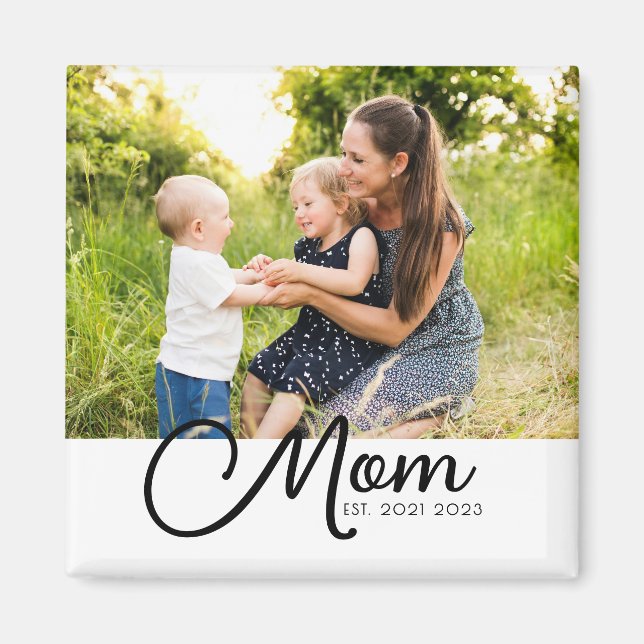 Mom Established Photo Gift Magnet (Devant)