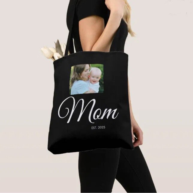 Mom Established Script Black Photo Gift Tasche (Von Creator hochgeladen)