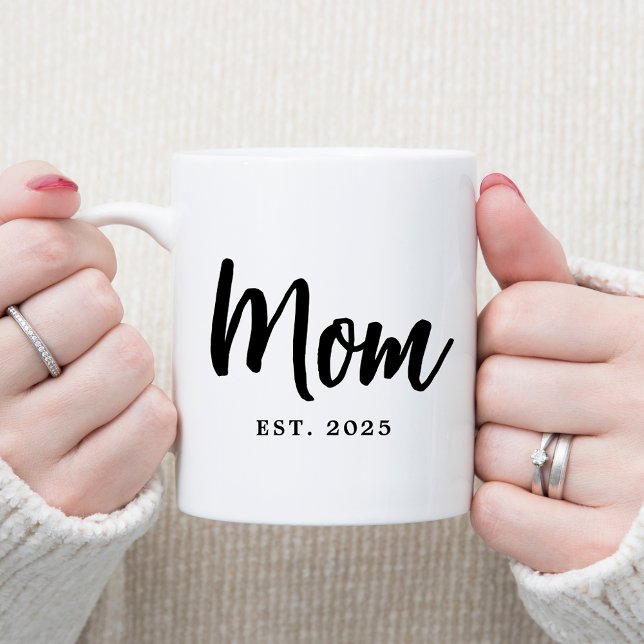 Mom Established Year New Mother Gift Kaffeetasse (Mom Established Year Elegant Script Font New Mother Gift Coffee Mug)