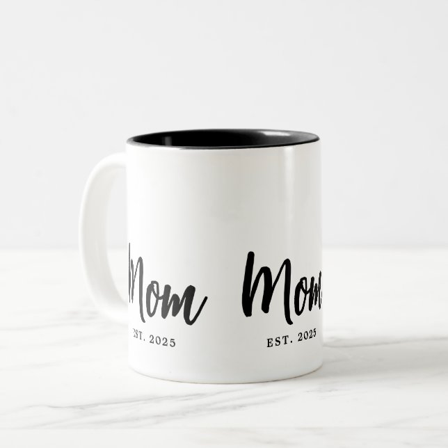Mom Established Year New Mother Gift Zweifarbige Tasse (Vorderseite Links)