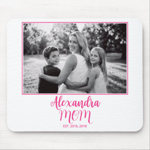 Mom hat den rosa Skript-Namen Foto eingerichtet  Mousepad