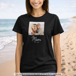 Mom hat Skript Foto erstellt T-Shirt