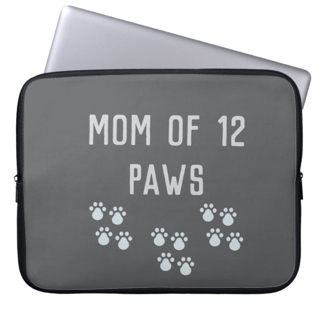 Mom of 12 paws laptopschutzhülle (Vorderseite)