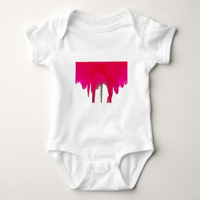 Moment erobert: Eine Rote Rose Petal Elegance Baby Strampler (Vorderseite)
