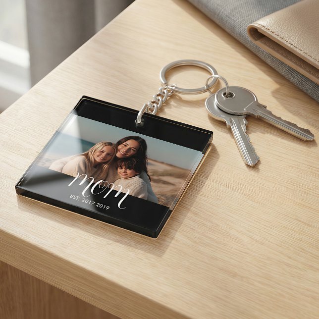 MomEstablishedBlack White Script Photo Schlüsselanhänger (Von Creator hochgeladen)