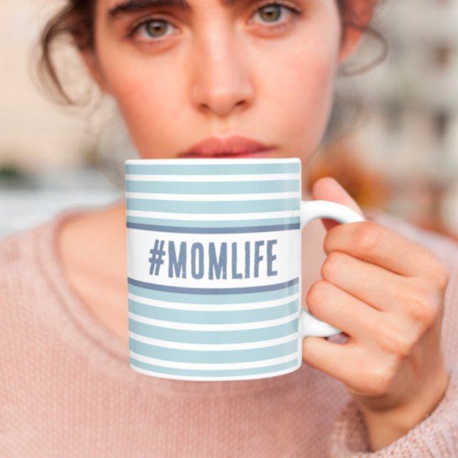 Momlife blau und weiß kaffeetasse (Von Creator hochgeladen)
