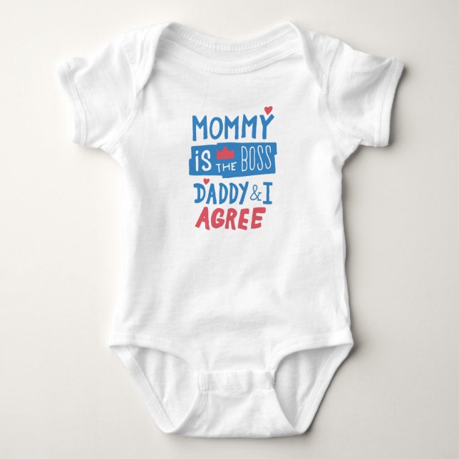 Mommy ist der Chef Daddy und ich stimme zu Baby Strampler (Vorderseite)