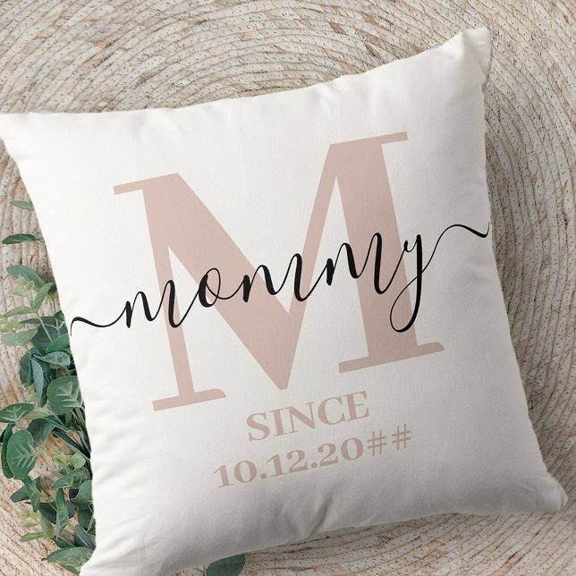 Mommy Monogram Elegante Script Subtle Pink Kissen (Von Creator hochgeladen)