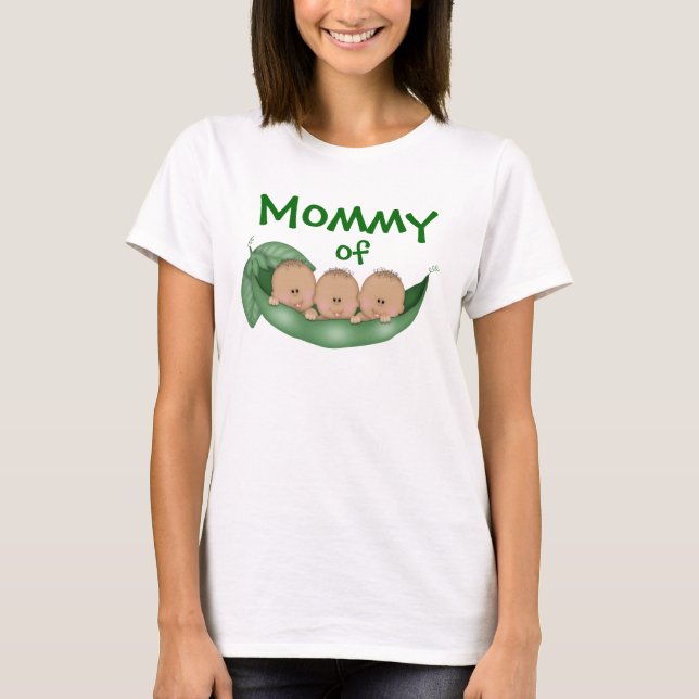Mommy of Triplet Boys with Dark Skin T-Shirt (Vorderseite)