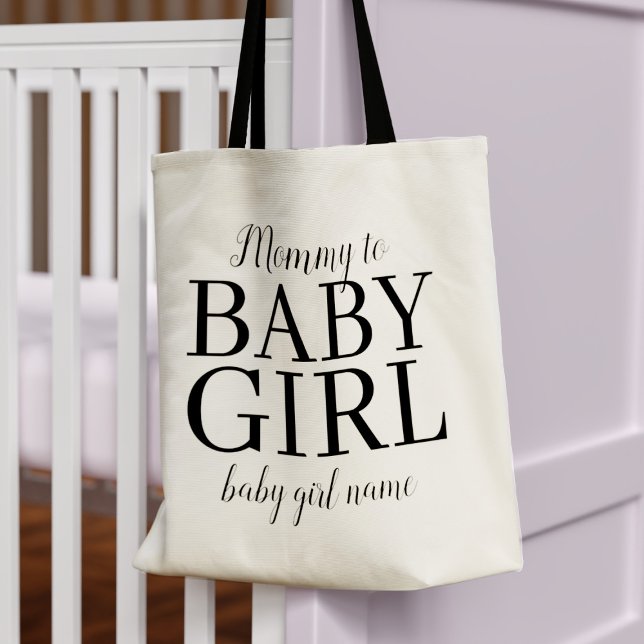Mommy to Baby Girl Name Junge Mutter Tote Bag Tragetasche (Von Creator hochgeladen)