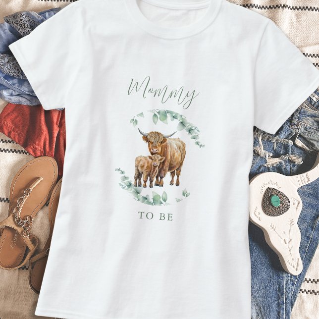 Mommy to be Boho Greenery Highland Cow T-Shirt (Von Creator hochgeladen)