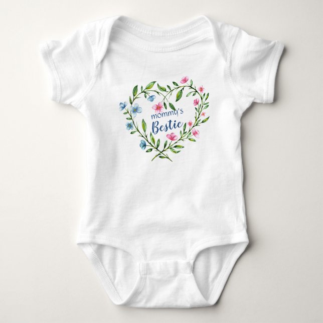Mommy's Bestie - Rosa und blaues Herz Baby Strampler (Vorderseite)