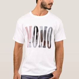 MOMOの中にアオザイモモ T-Shirt