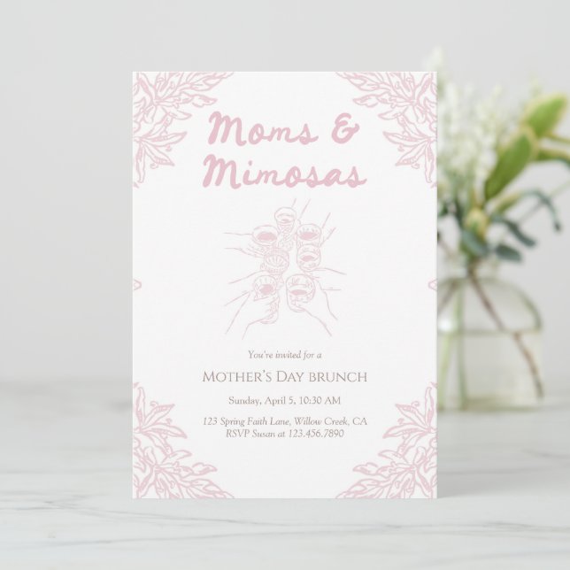 Moms and Mimosas Mother’s Day Brunch Einladung (Stehend Vorderseite)