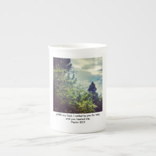 Mon Dieu guérit - la tasse de porcelaine tendre
