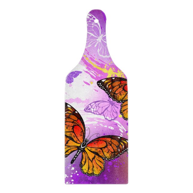 Monarch Butterflies on Purple Background Schneidebrett (Vorderseite)