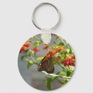 Monarch Butterfly über den Roten Schmetterling Bus Schlüsselanhänger