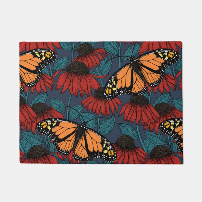 Monarchschmetterling auf roten Konfektoren Fußmatte (Vorderseite)