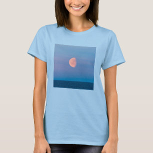 Mond über der Beringsee   Russland Ferner Osten T-Shirt