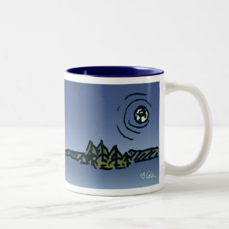 Mond über Picknick-Insel-Tasse Zweifarbige Tasse