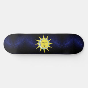 Mond- und Sonnenkonjunktion auf Navy-Blau-Galaxie- Skateboard