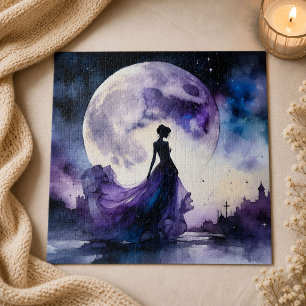 Mondbeschienene Dame in lila Kleid Fantasy-Kunst