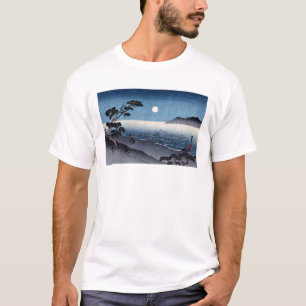 Mondbeschienener Strand in Japan Nr. 2 T-Shirt