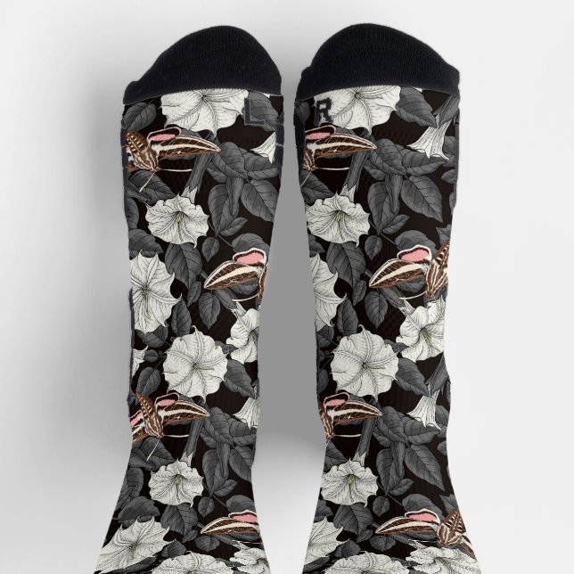 Mondblumen und Sphinx 2 Socken (Oben)