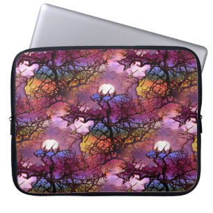 Monde in den Bäumen.... Laptopschutzhülle