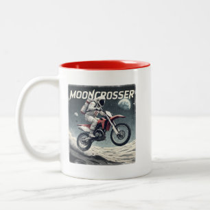 Mondkreuzer - Weltraumfahrer auf einem Mondmotocro Zweifarbige Tasse