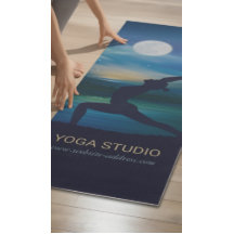 Mondlicht Yoga Meditation Halbmond Salutation