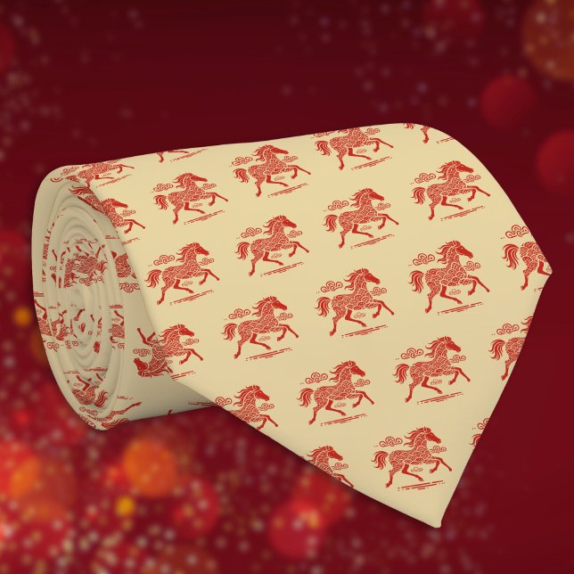 Mondneujahrs-Rotfuchs auf Wolken auf goldenem Must Krawatte (Von Creator hochgeladen)