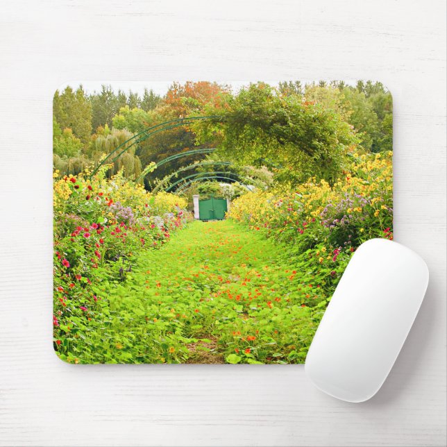 Monet, Monet's Garden, Grand Alley Mousepad (Mit Mouse)