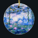 Monet Pink Water Lilies Keramik Ornament<br><div class="desc">Ein Monet-Rosa-Seerosen-Ornament mit schönen rosa Seerosen, die in einem ruhigen, blauen Teich mit Lilienpolstern schwimmen. Ein großartiges Monet-Geschenk für die Liebhaber von Impressionismus und französischer Kunst.</div>