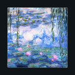 Monet Pink Water Lilies Magnet<br><div class="desc">Ein Monet-rosa-Wasserlilienmagnet mit schönen rosa Seerosen, die in einem ruhigen, blauen Teich mit Lilienpolstern schwimmen. Ein großartiges Monet-Geschenk für die Liebhaber von Impressionismus und französischer Kunst.</div>