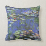 Monet Wasser-Lilien-Kissen Kissen<br><div class="desc">MONET WASSER-LILIEN dieses ist ein Detail von Claude Monets Wasser,  das lilly,  "Le Bassin ZusatzNympheas" malt,  gemalt im Jahre 1919 in seinem Garten bei Giverny,  Frankreich.</div>