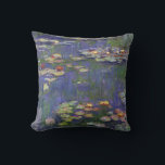 Monet Water Lilies Masterpiece Malerei Kissen<br><div class="desc">Monet Water Lilies - Dieses klassische Monet Gemälde wurde 1916 von Claude Monet gemalt. Es ist Teil seiner berühmten Wasserliliensammlung,  wo er in seinem Garten in Giverney,  Frankreich malt. Ein Meisterwerk.</div>