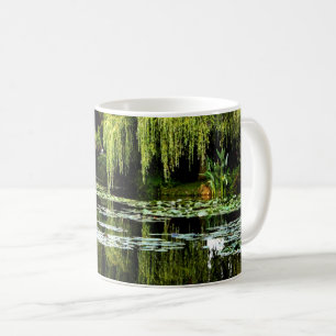 Monets Lily Pond with Willows, Giverny, Frankreich Kaffeetasse